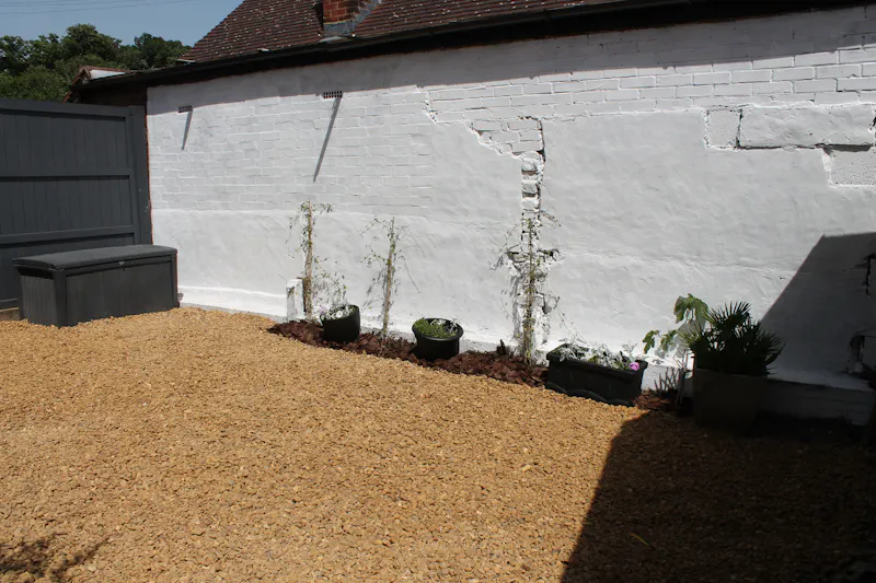 Renovated 1930s house Enfield, D2518 (photo 26)
