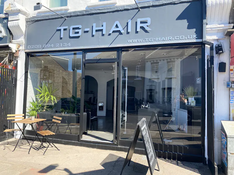 Strawberry Hill Salon, Q148 (photo 9)