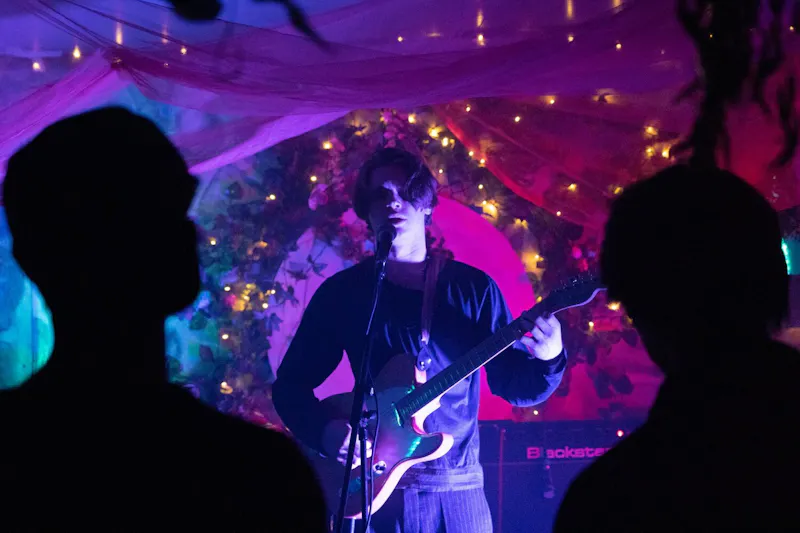 Hoxton Venue, R860 (photo 21)