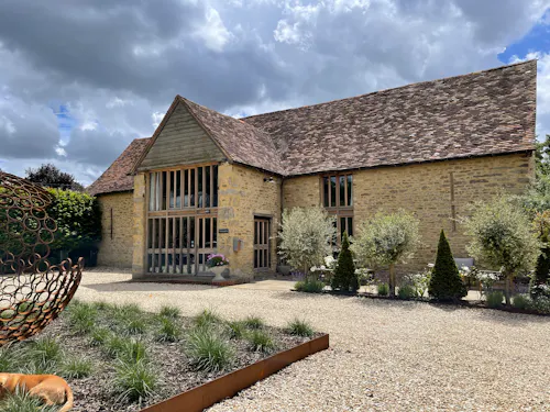 Great Milton Barn and Home, L734