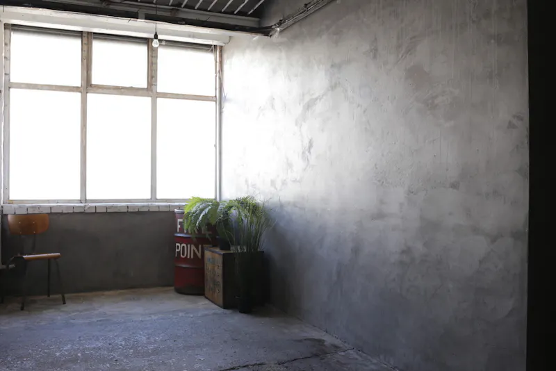 Industrial Seven Sisters studio, N278 (photo 44)