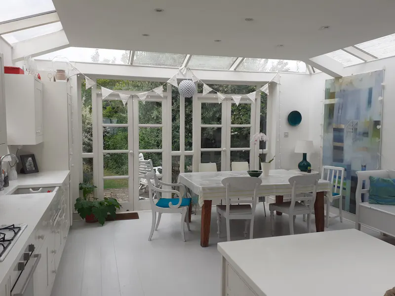 Modern and open-plan in Acton, E287 (photo 21)