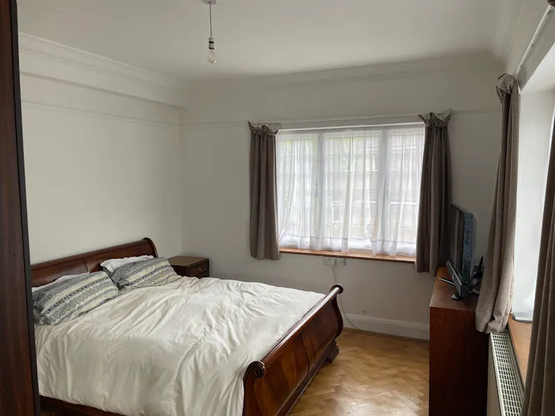 Bedroom at Northwood Mansion, E497 (photo 34)