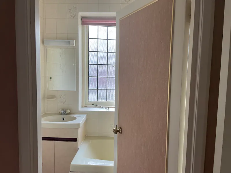 Bathroom at Northwood Mansion, E497 (photo 38)