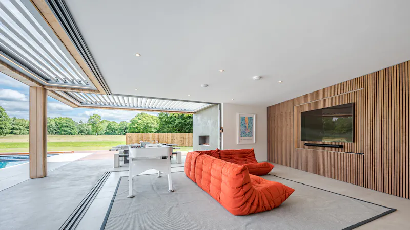 Bel Air modern home, D2582 (photo 81)