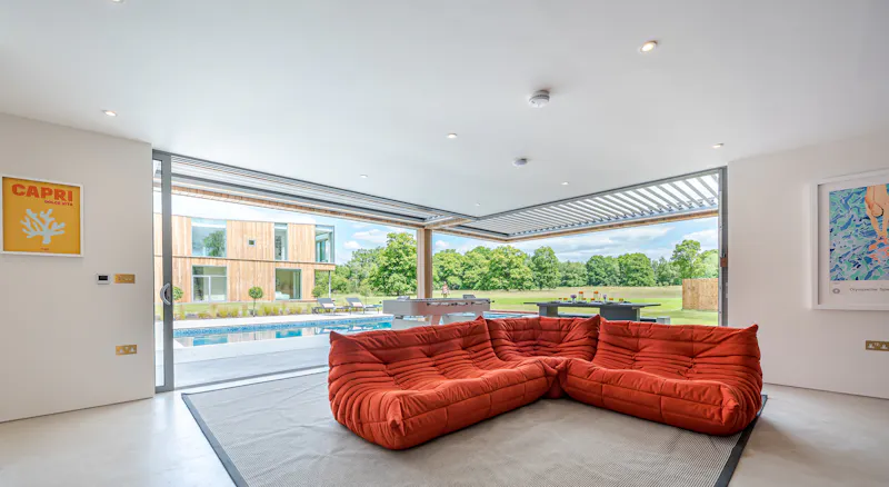 Bel Air modern home, D2582 (photo 80)