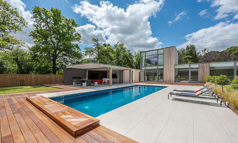 Bel Air modern home, D2582 (photo 107)