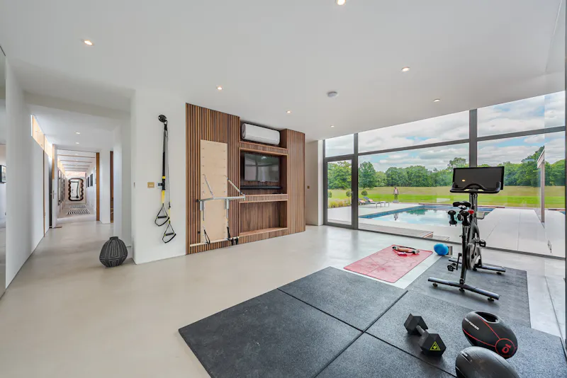 Bel Air modern home, D2582 (photo 65)
