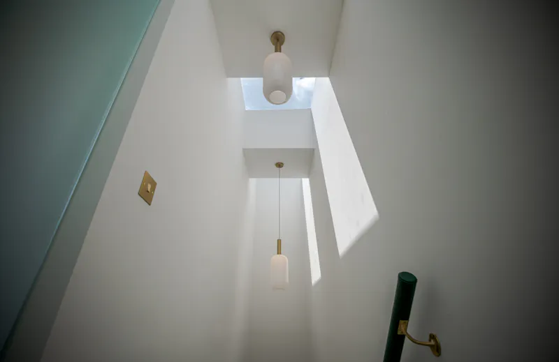 Staircase at Bel Air modern home, D2582 (photo 36)
