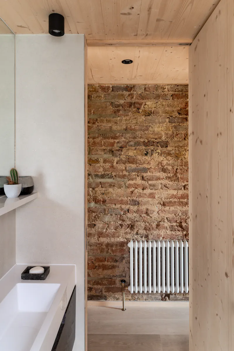 Earthy London Terrace, B1991 (photo 36)