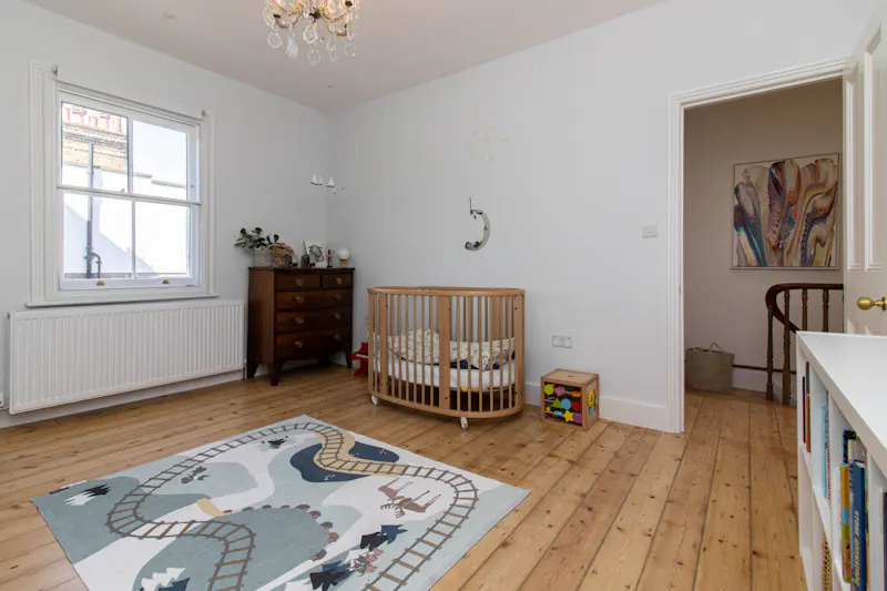 Barons Court family home, B1983 (photo 27)