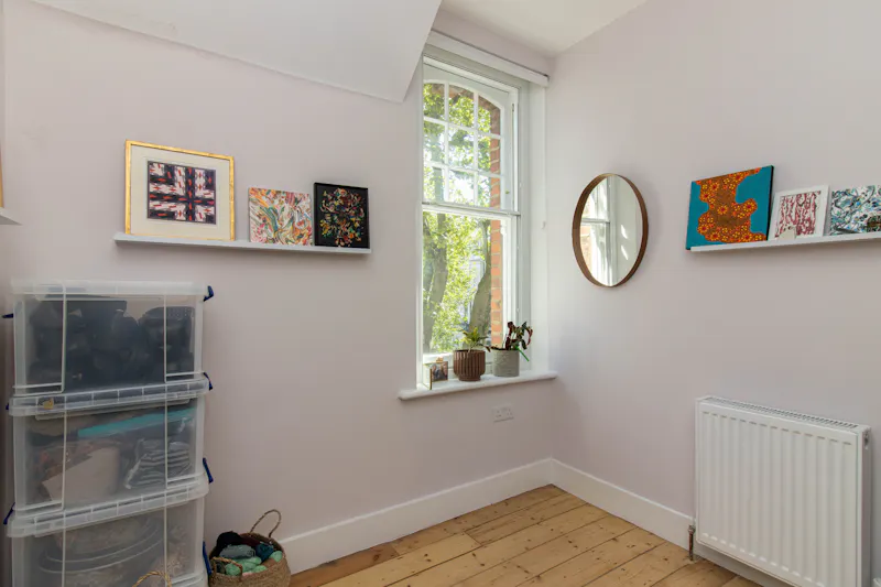 Barons Court family home, B1983 (photo 25)