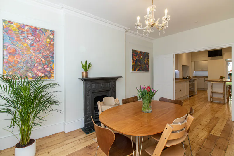 Barons Court family home, B1983 (photo 9)