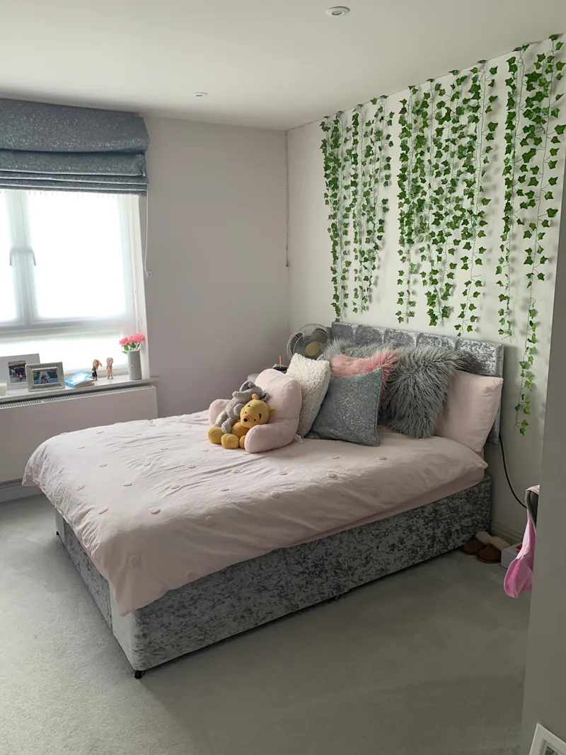 Bedroom - child's at Family Elstree Modern Home, D2648 (photo 11)