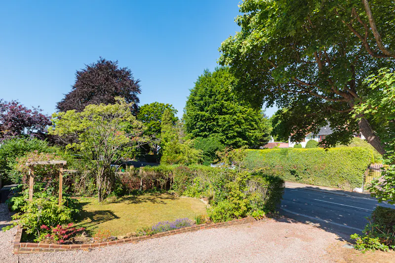 Bright family home in Purley, D2650 (photo 50)