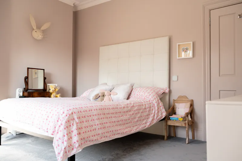 Bedroom - child's at Stylish Chislehurst villa, B1990 (photo 36)