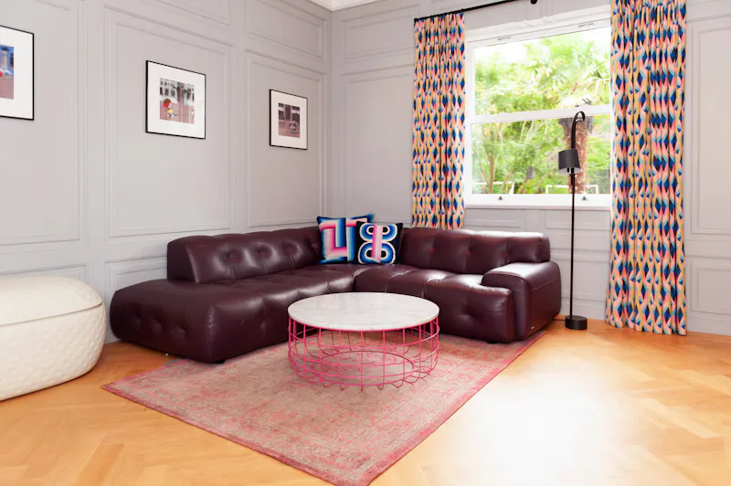 Stylish Chislehurst villa, B1990 (photo 22)