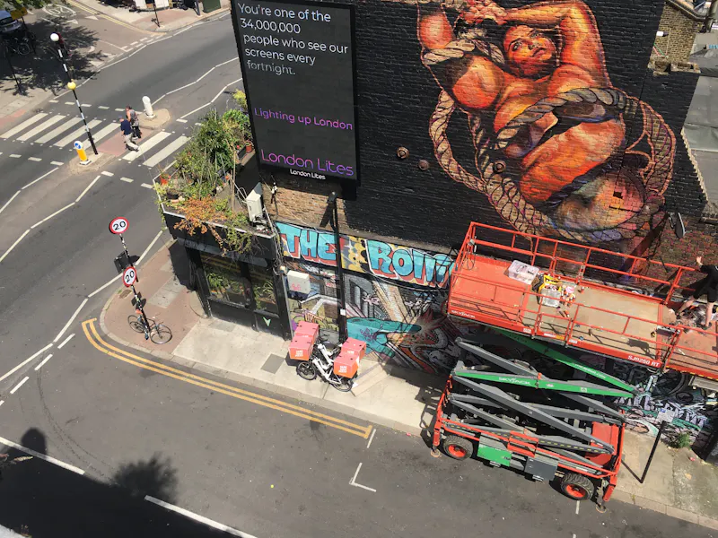 Hoxton Venue, R860 (photo 32)
