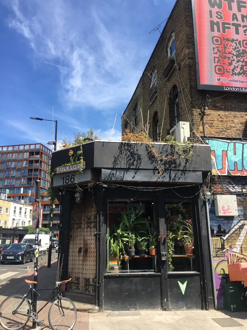 Hoxton Venue, R860 (photo 1)