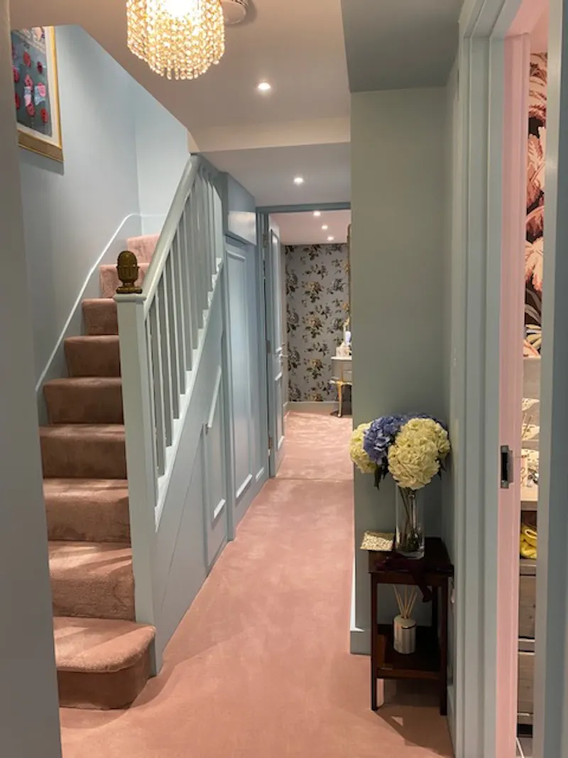 Entrance hall at Elegant Camden Apartment, F1224 (photo 2)