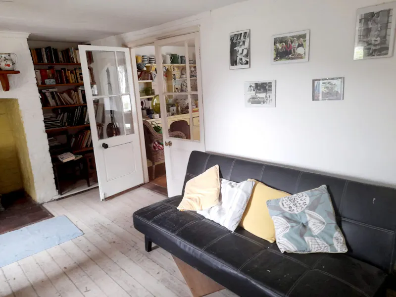 Living Room at Pretty High Wycombe cottage, C585 (photo 10)
