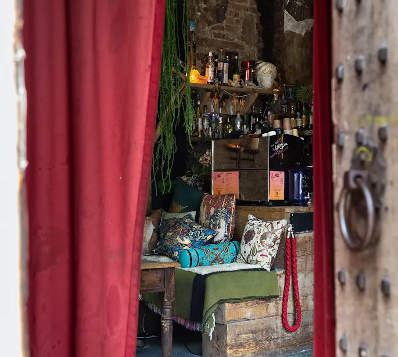 Hoxton Venue, R860 (photo 12)
