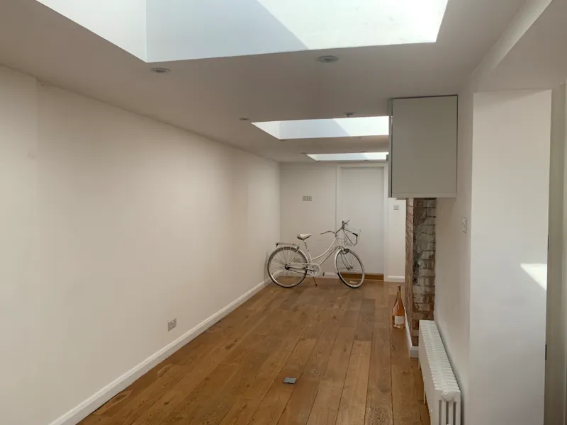 Vacant Rickmansworth house, D2638 (photo 17)