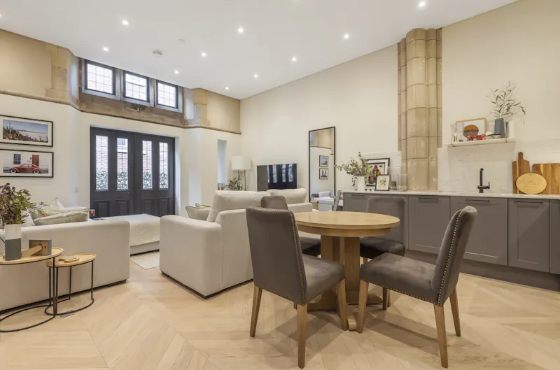 London Church Apartment , F1226 (photo 9)