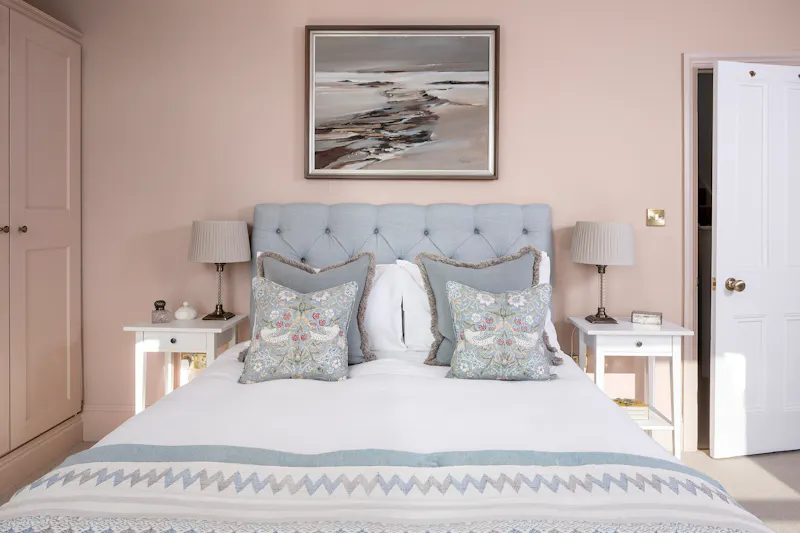 Bedroom at Colourful Vauxhall terrace, D2653 (photo 19)