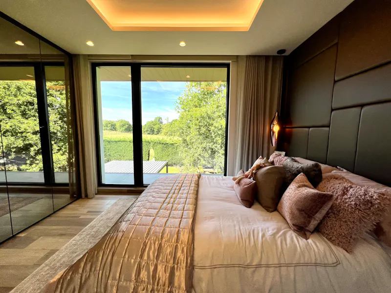 Modern Radlett House, K465 (photo 30)
