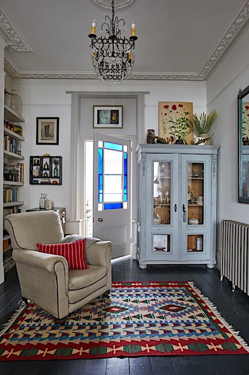 Library at Brighton family house, B1873 (photo 7)