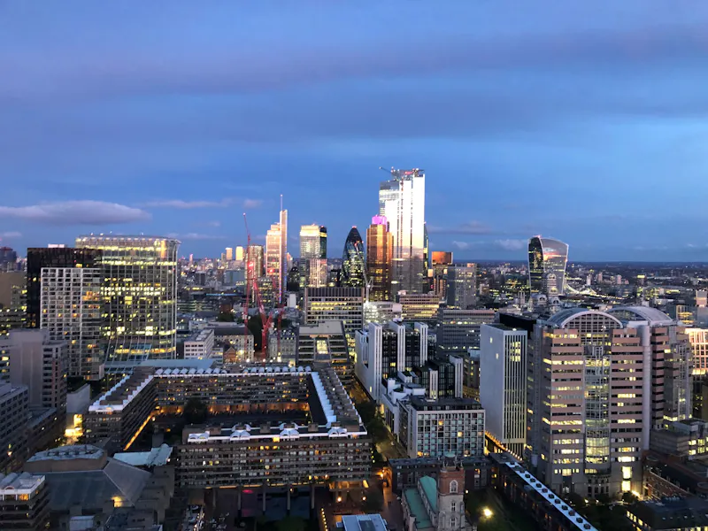 37th floor Barbican apartment, F1228 (photo 32)