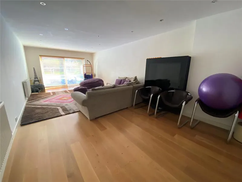 Open plan at Retro Eastbourne Home, D2655 (photo 7)