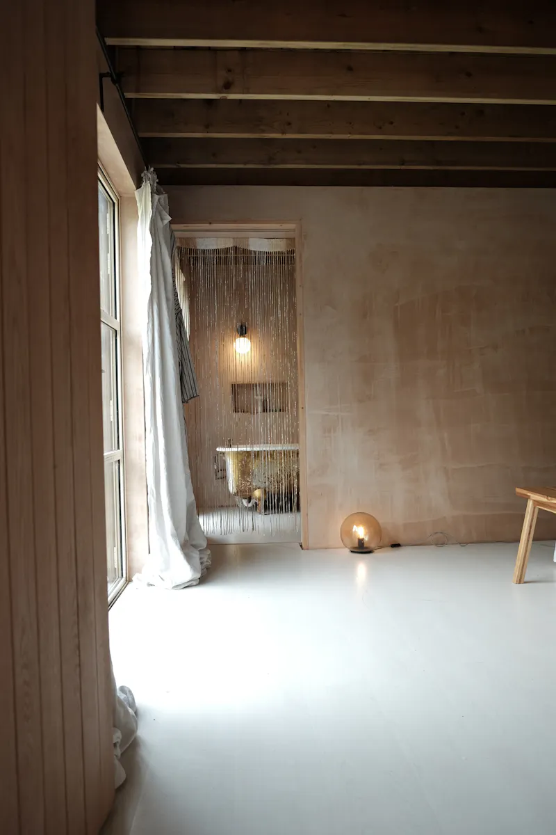Studio at Rustic timber cottage in Rye, C926 (photo 6)