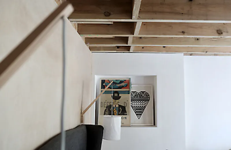 Rustic timber cottage in Rye, C926 (photo 24)