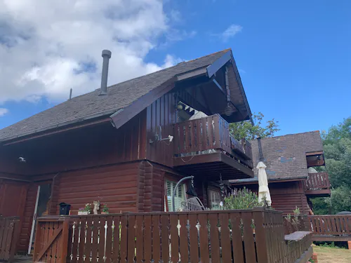 Norwegian style Marlow lodge , D2657
