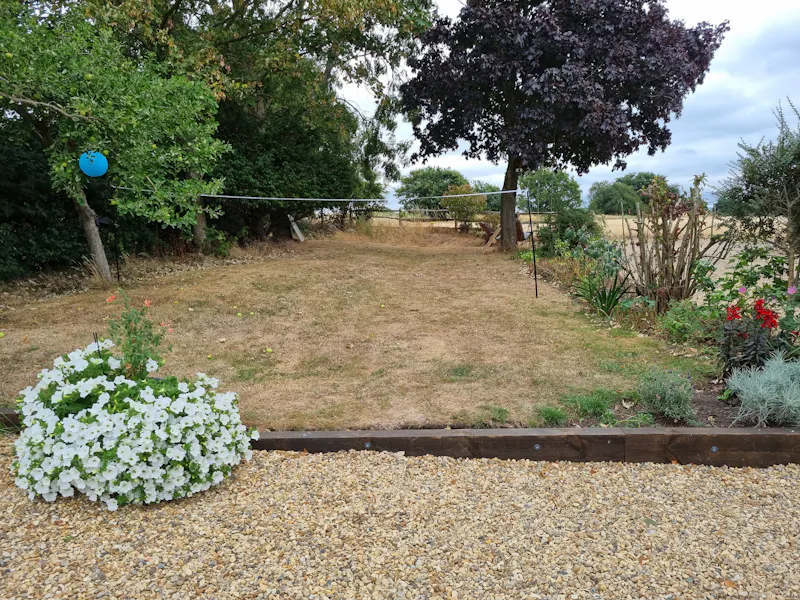 Secluded Cobham cottage, C927 (photo 18)