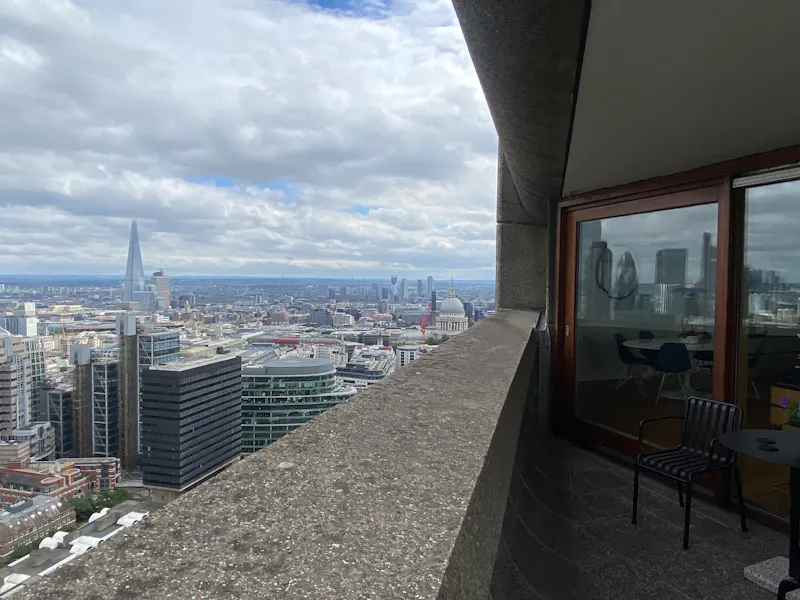 37th floor Barbican apartment, F1228 (photo 36)