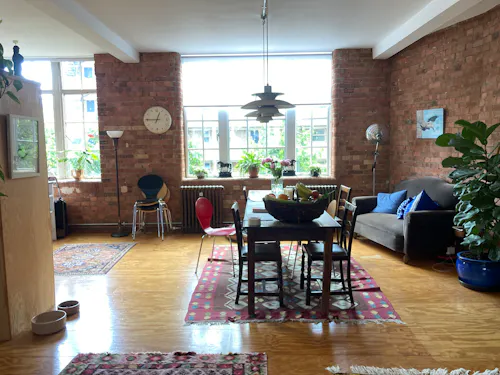 Old Street loft-style apartment, F1229