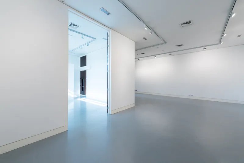 Gallery at Huge hall in Surrey Quays , N200 (photo 8)
