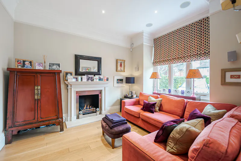 Living Room at Stylish Putney house, E505 (photo 21)