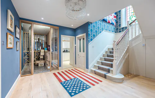 Stylish Putney house, E505