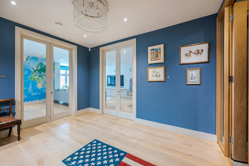 Stylish Putney house, E505 (photo 22)