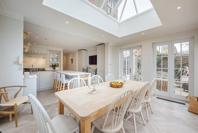 Stylish Putney house, E505 (photo 14)