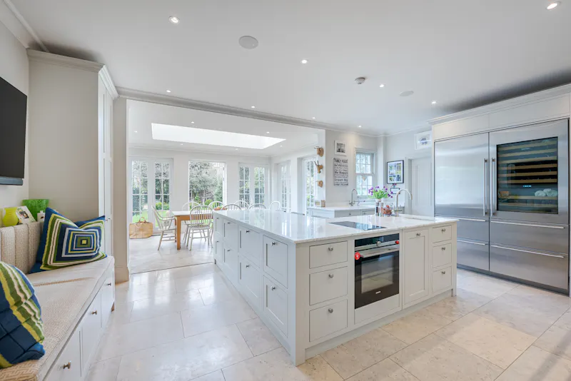 Open plan at Stylish Putney house, E505 (photo 6)