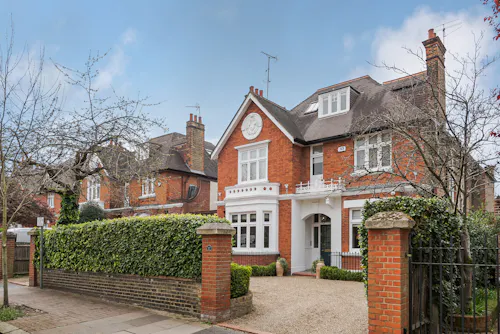 Stylish Putney house, E505