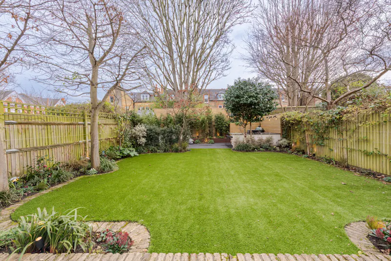 Garden at Stylish Wandsworth house, B1994 (photo 23)