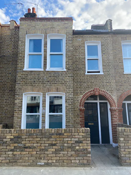 Terraced Tooting house, D2663