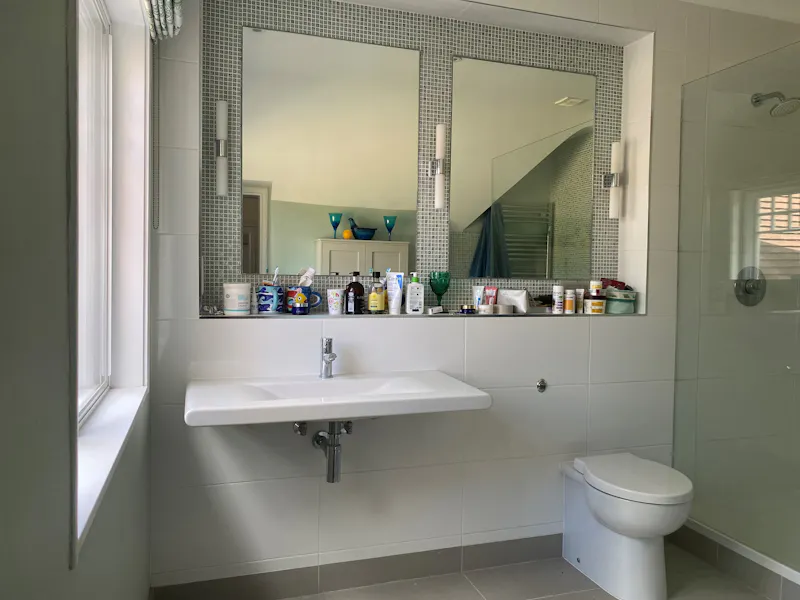 Bathroom at Edwardian Milford Vicarage, E507 (photo 17)