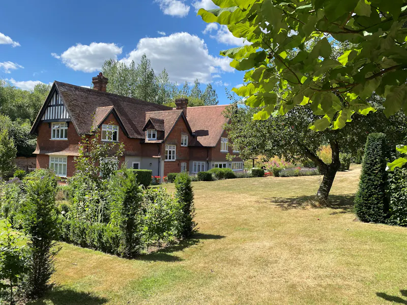 Edwardian Milford Vicarage, E507 (photo 31)